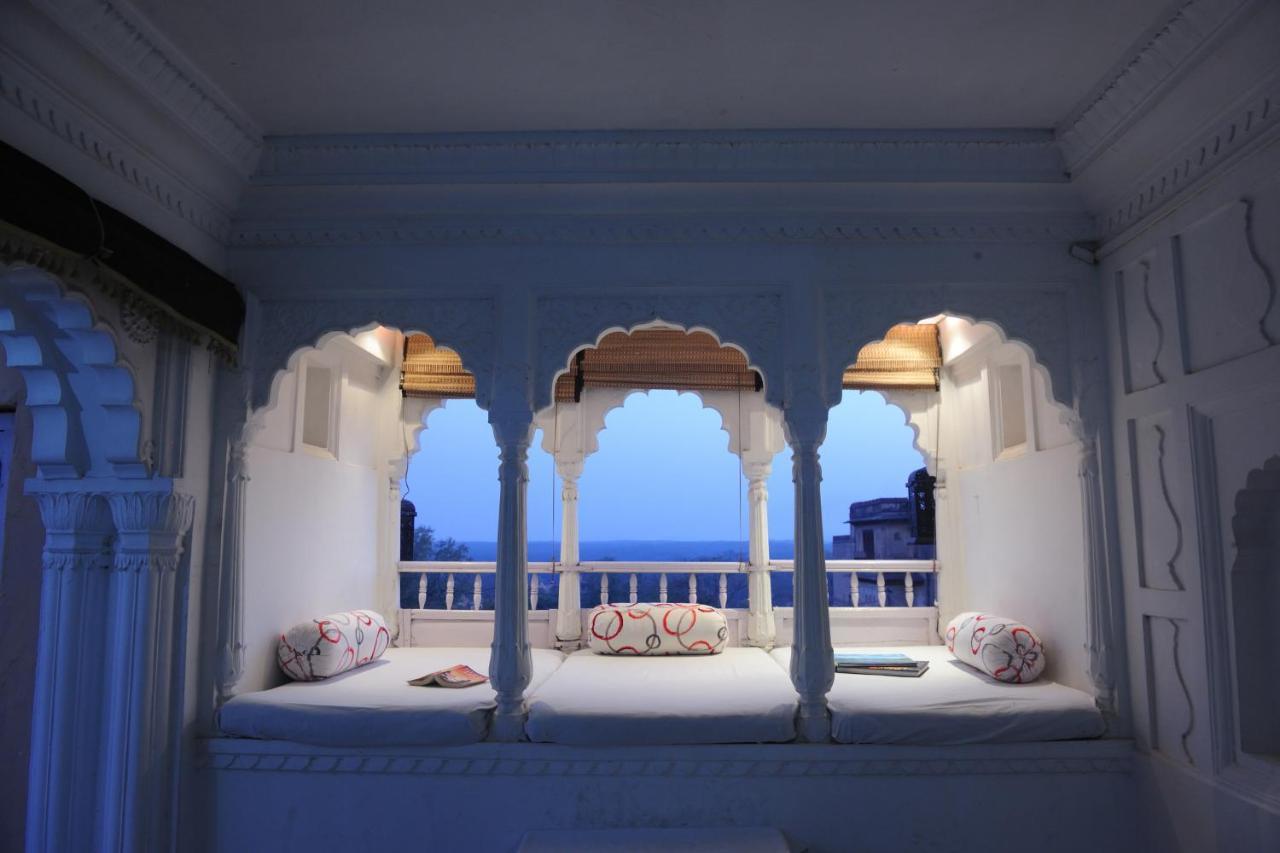 فندق Mpt Sheesh Mahal, أورشها المظهر الخارجي الصورة